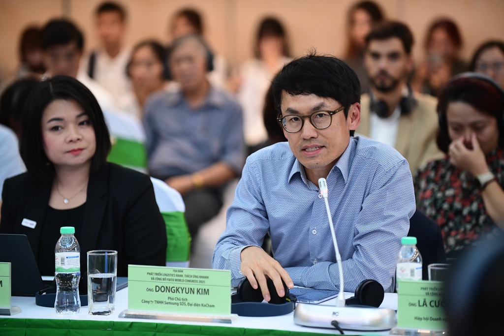 Tọa đàm “Phát triển logistics xanh, thích ứng nhanh và lễ công bố FIATA World Congress 2025 09/7/2025