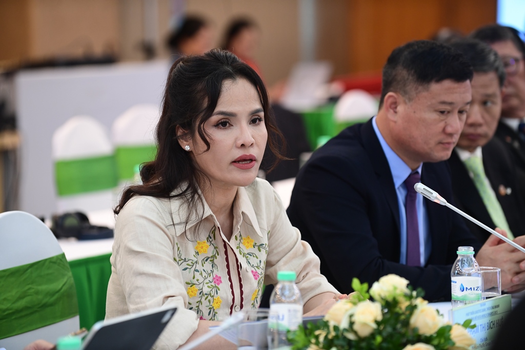 Tọa đàm “Phát triển logistics xanh, thích ứng nhanh và lễ công bố FIATA World Congress 2025 09/7/2025