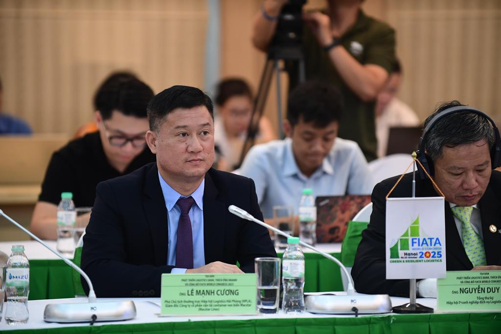 Tọa đàm “Phát triển logistics xanh, thích ứng nhanh và lễ công bố FIATA World Congress 2025 09/7/2025