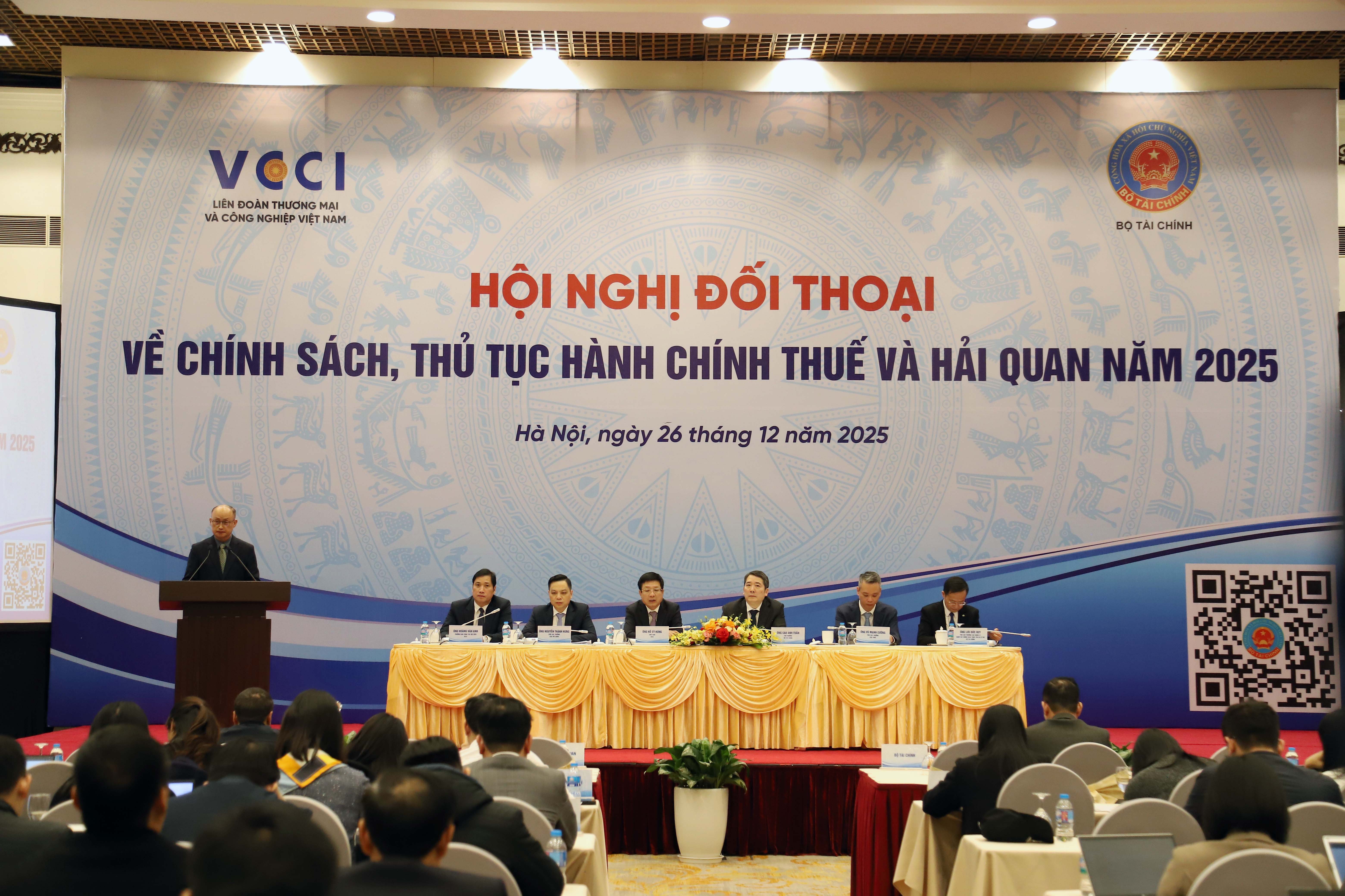 Hội nghị đối thoại về chính sách, thủ tục hành chính thuế và hải quan năm 2025
