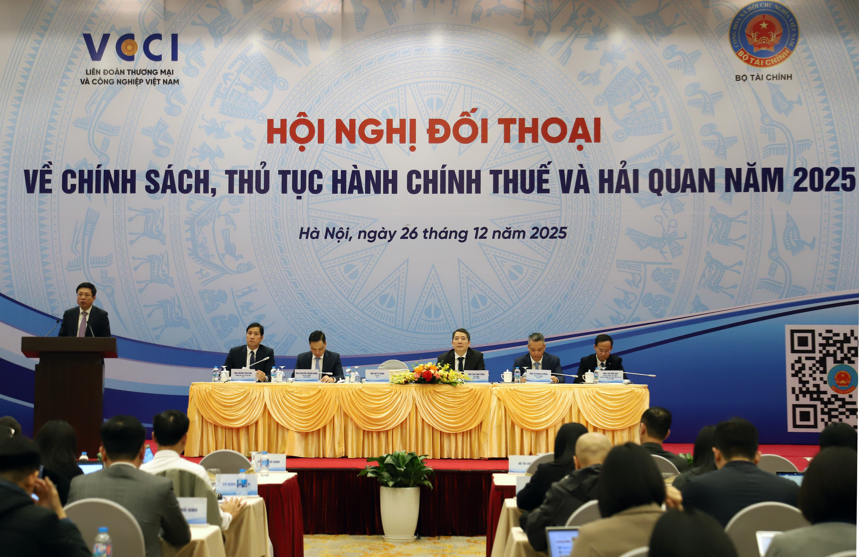 Hội nghị đối thoại về chính sách, thủ tục hành chính thuế và hải quan năm 2025
