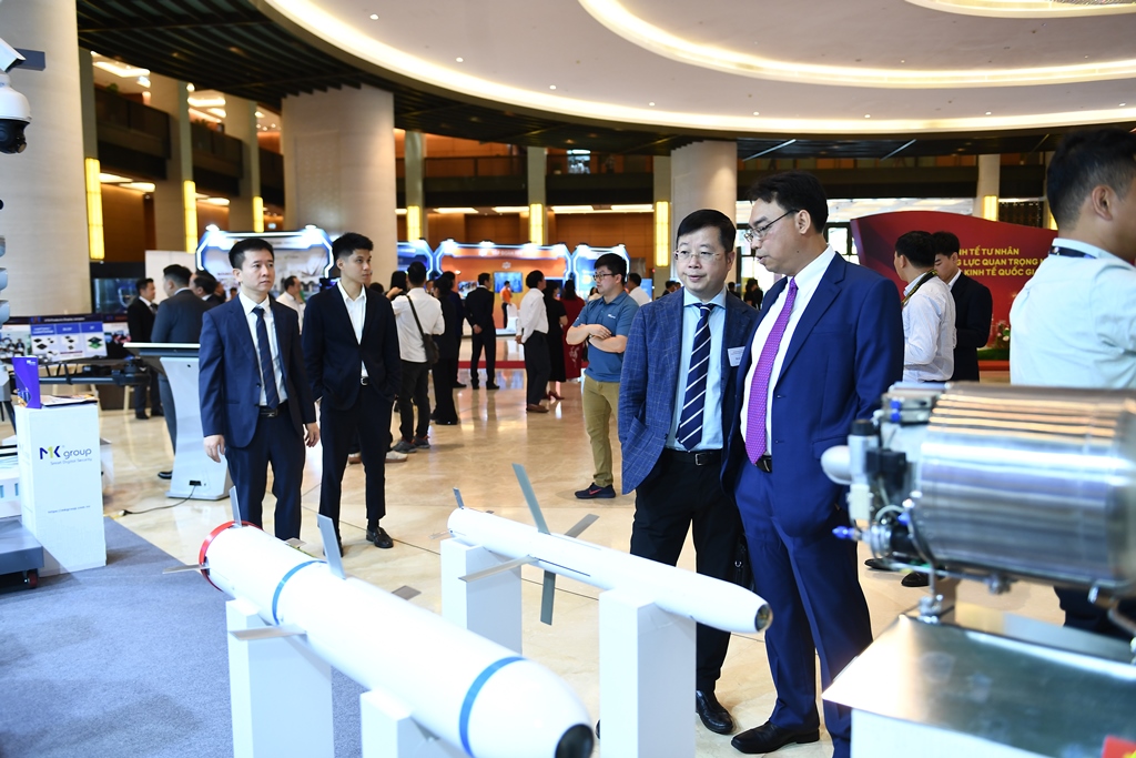 HỘI NGHỊ TOÀN QUỐC quán triệt, triển khai thực hiện NQ66 và NQ68 của Bộ Chính trị 18/5/2025
