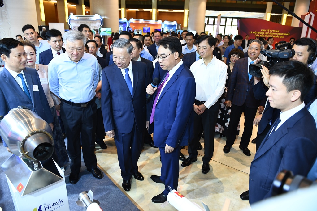 HỘI NGHỊ TOÀN QUỐC quán triệt, triển khai thực hiện NQ66 và NQ68 của Bộ Chính trị 18/5/2025