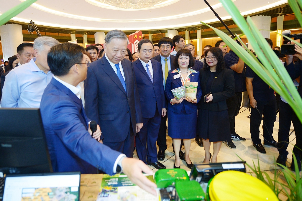 HỘI NGHỊ TOÀN QUỐC quán triệt, triển khai thực hiện NQ66 và NQ68 của Bộ Chính trị 18/5/2025