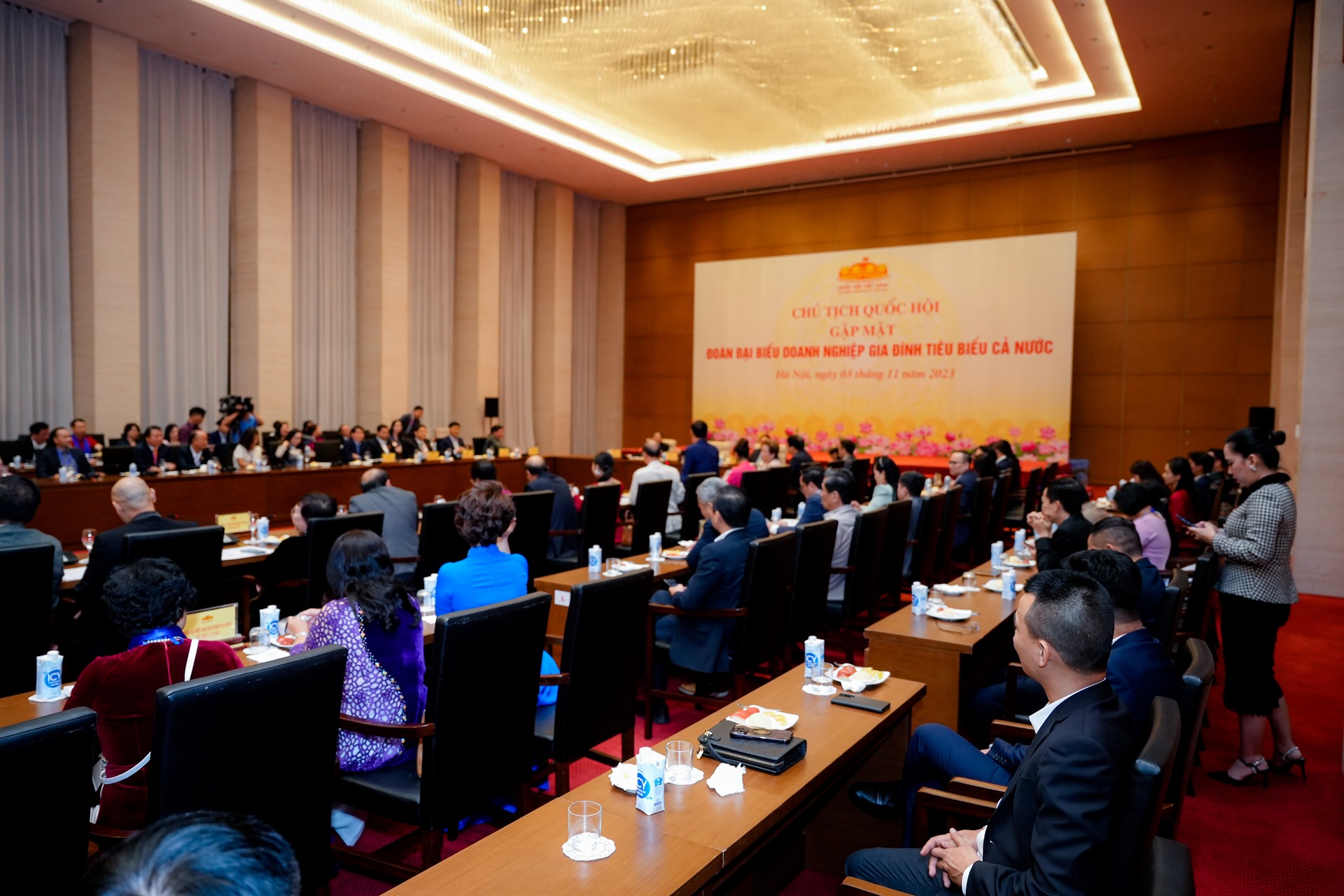 Hội thảo Xây dựng Văn hóa Doanh nghiệp Gia đình Việt Nam 03/11/2023