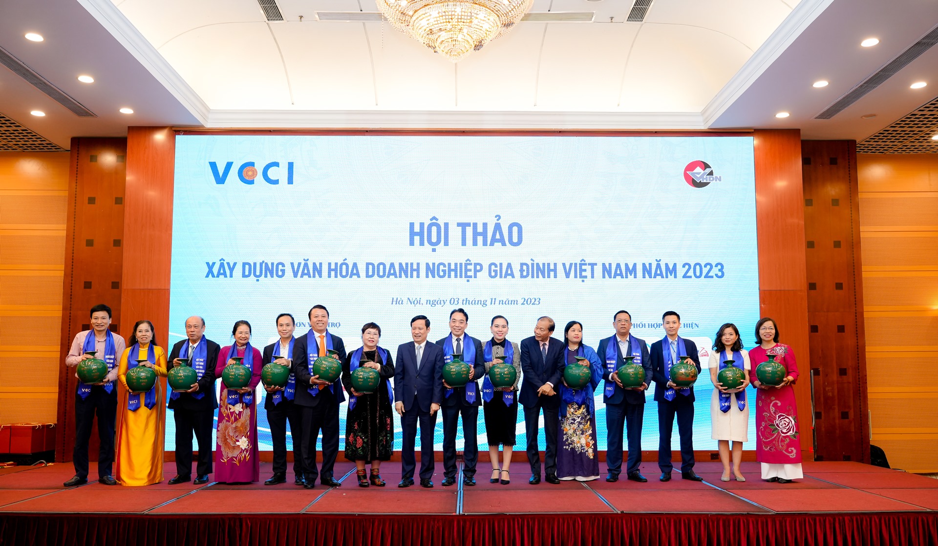 Hội thảo Xây dựng Văn hóa Doanh nghiệp Gia đình Việt Nam 03/11/2023