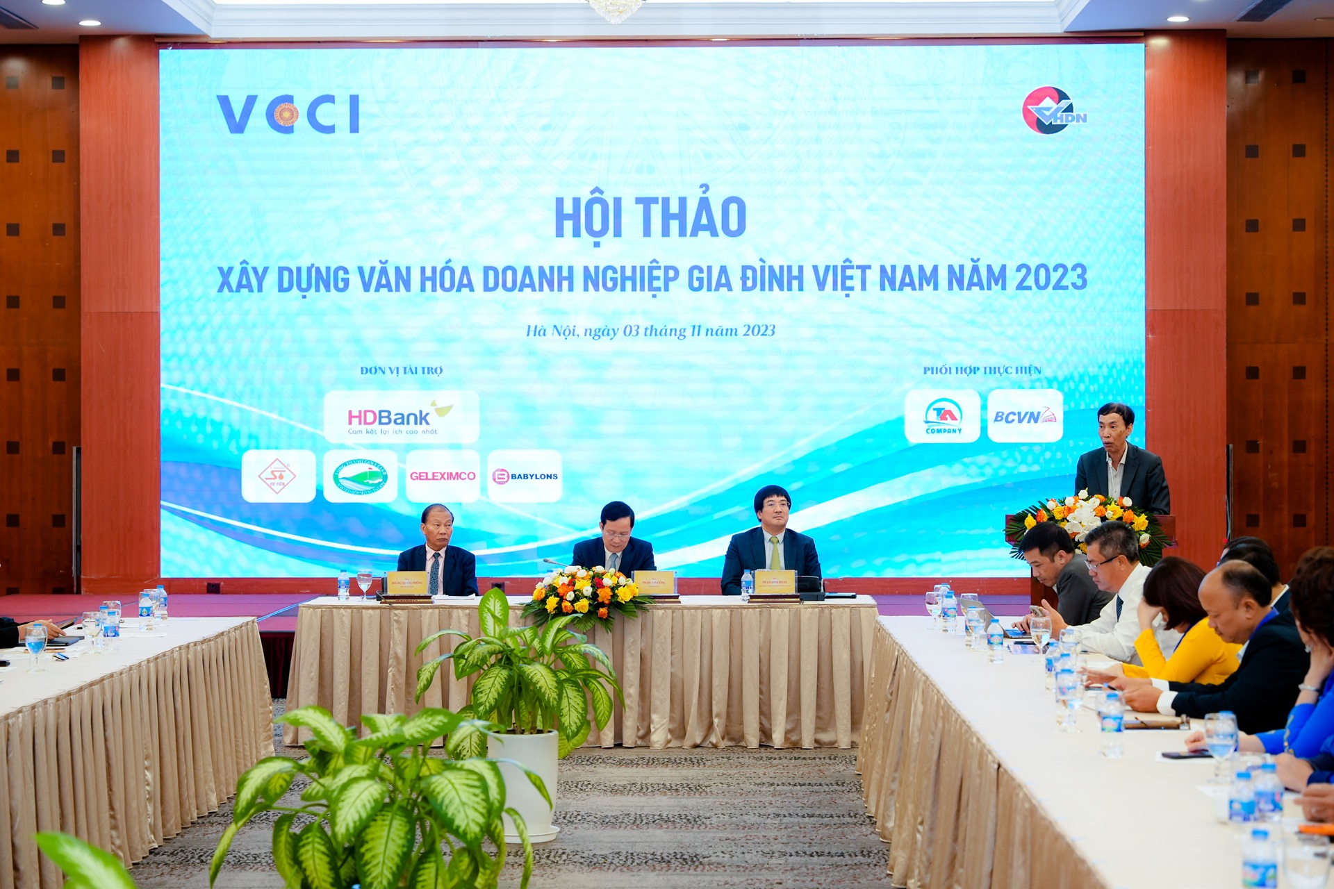 Hội thảo Xây dựng Văn hóa Doanh nghiệp Gia đình Việt Nam 03/11/2023