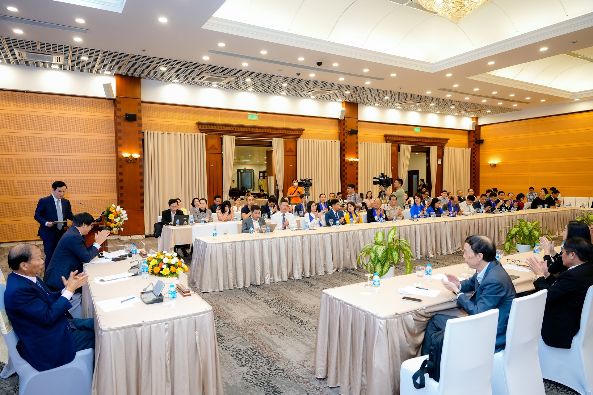 Hội thảo Xây dựng Văn hóa Doanh nghiệp Gia đình Việt Nam 03/11/2023