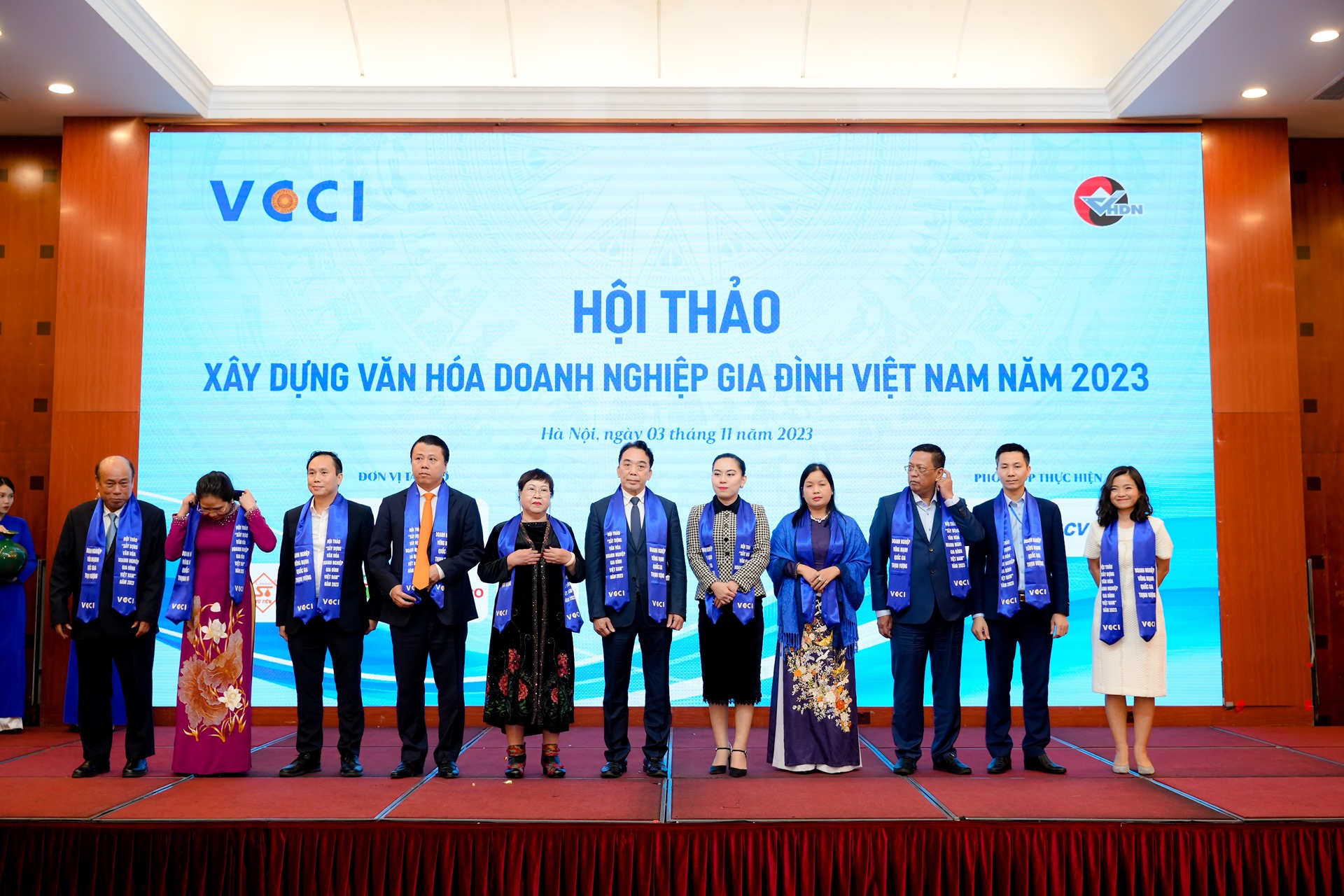 Hội thảo Xây dựng Văn hóa Doanh nghiệp Gia đình Việt Nam 03/11/2023