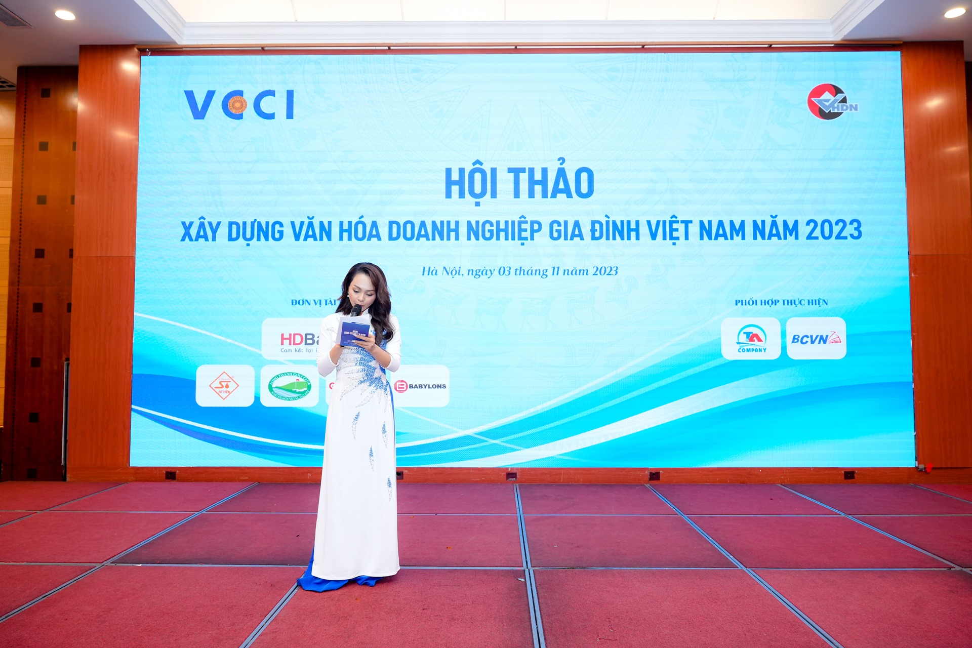 Hội thảo Xây dựng Văn hóa Doanh nghiệp Gia đình Việt Nam 03/11/2023