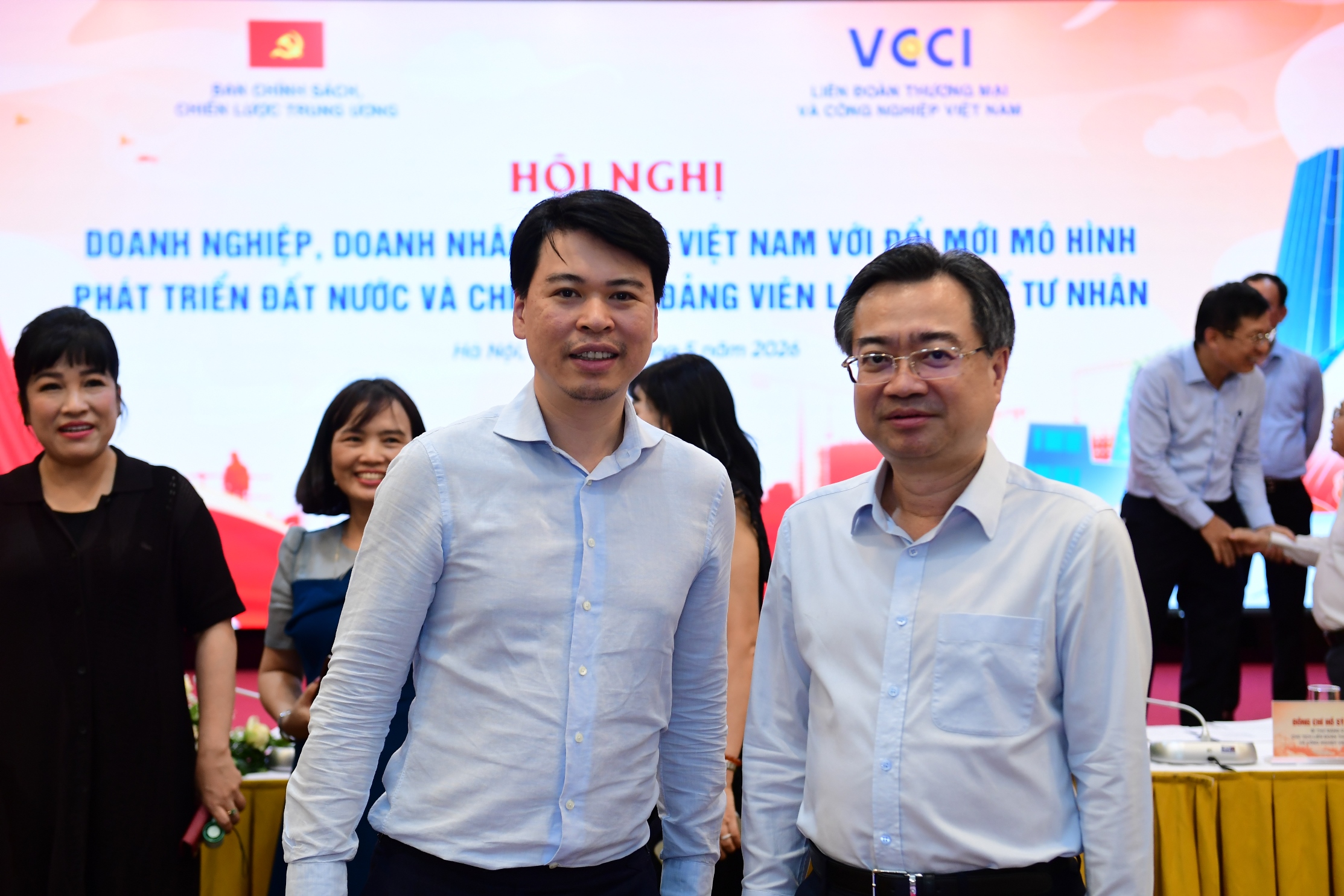 Hội nghị “Doanh nghiệp, doanh nhân tư nhân Việt Nam với đổi mới mô hình phát triển đất nước và chính sách đảng viên làm kinh tế tư nhân” 25/5/2026