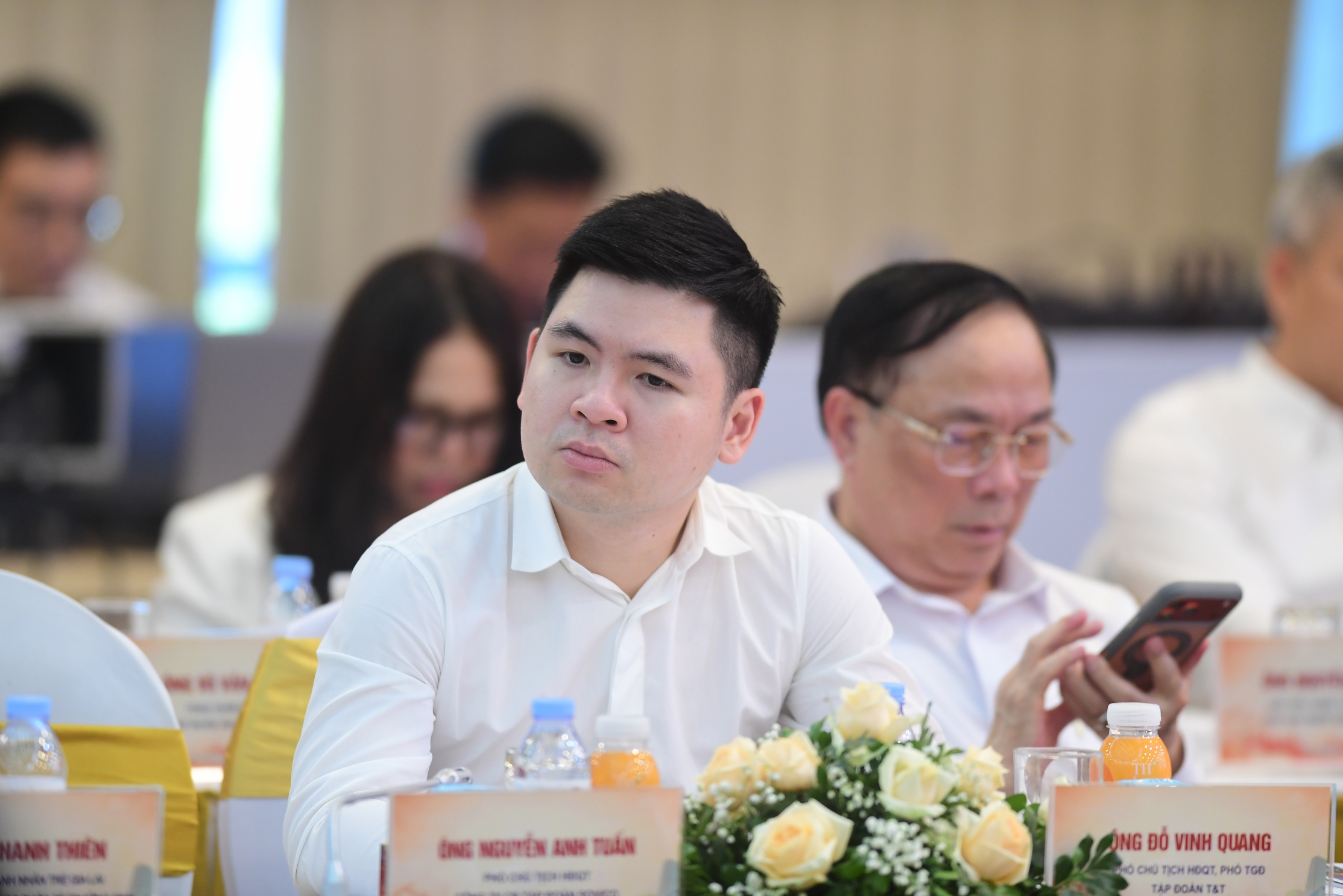 Hội nghị “Doanh nghiệp, doanh nhân tư nhân Việt Nam với đổi mới mô hình phát triển đất nước và chính sách đảng viên làm kinh tế tư nhân” 25/5/2026