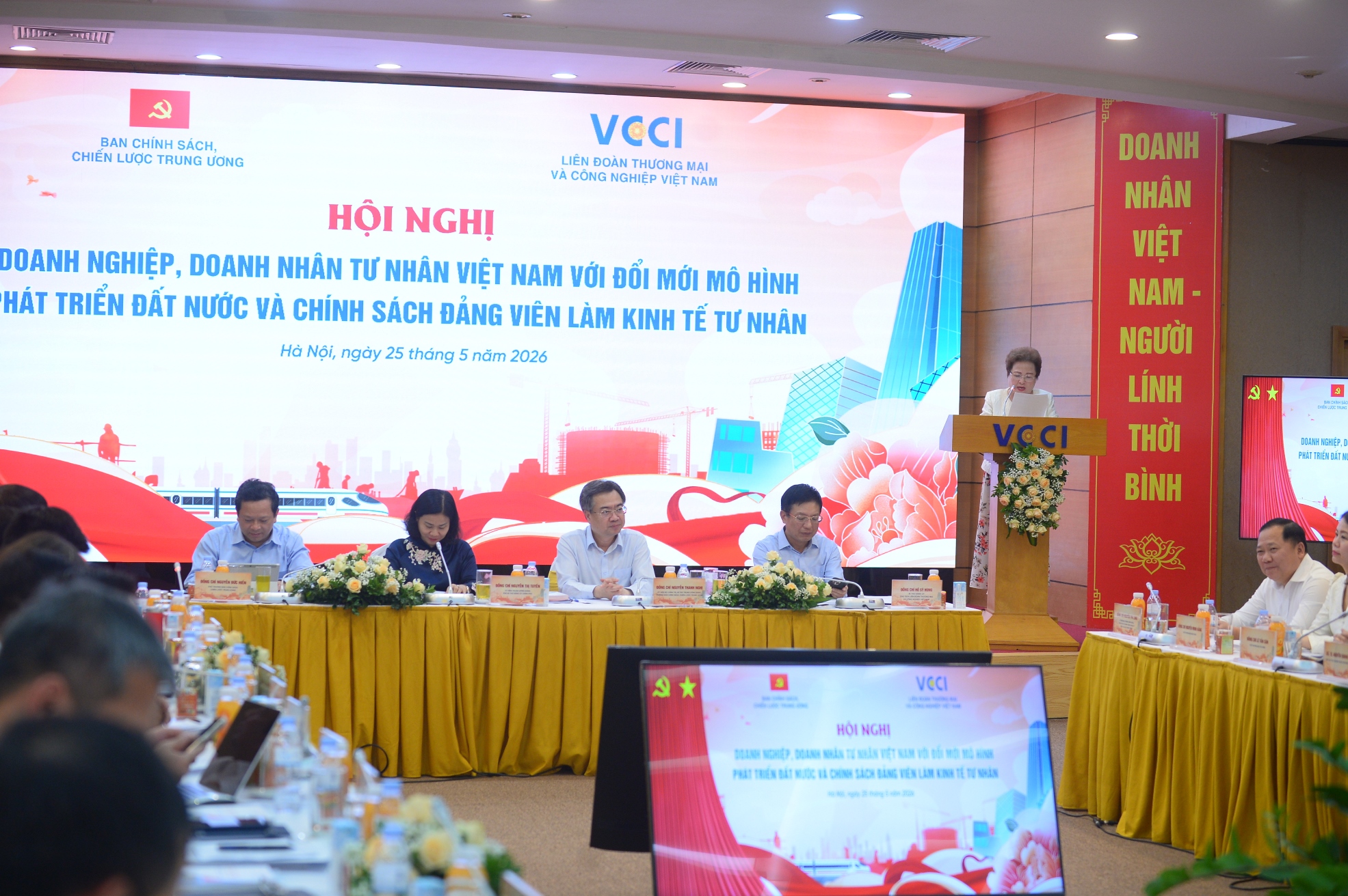 Hội nghị “Doanh nghiệp, doanh nhân tư nhân Việt Nam với đổi mới mô hình phát triển đất nước và chính sách đảng viên làm kinh tế tư nhân” 25/5/2026