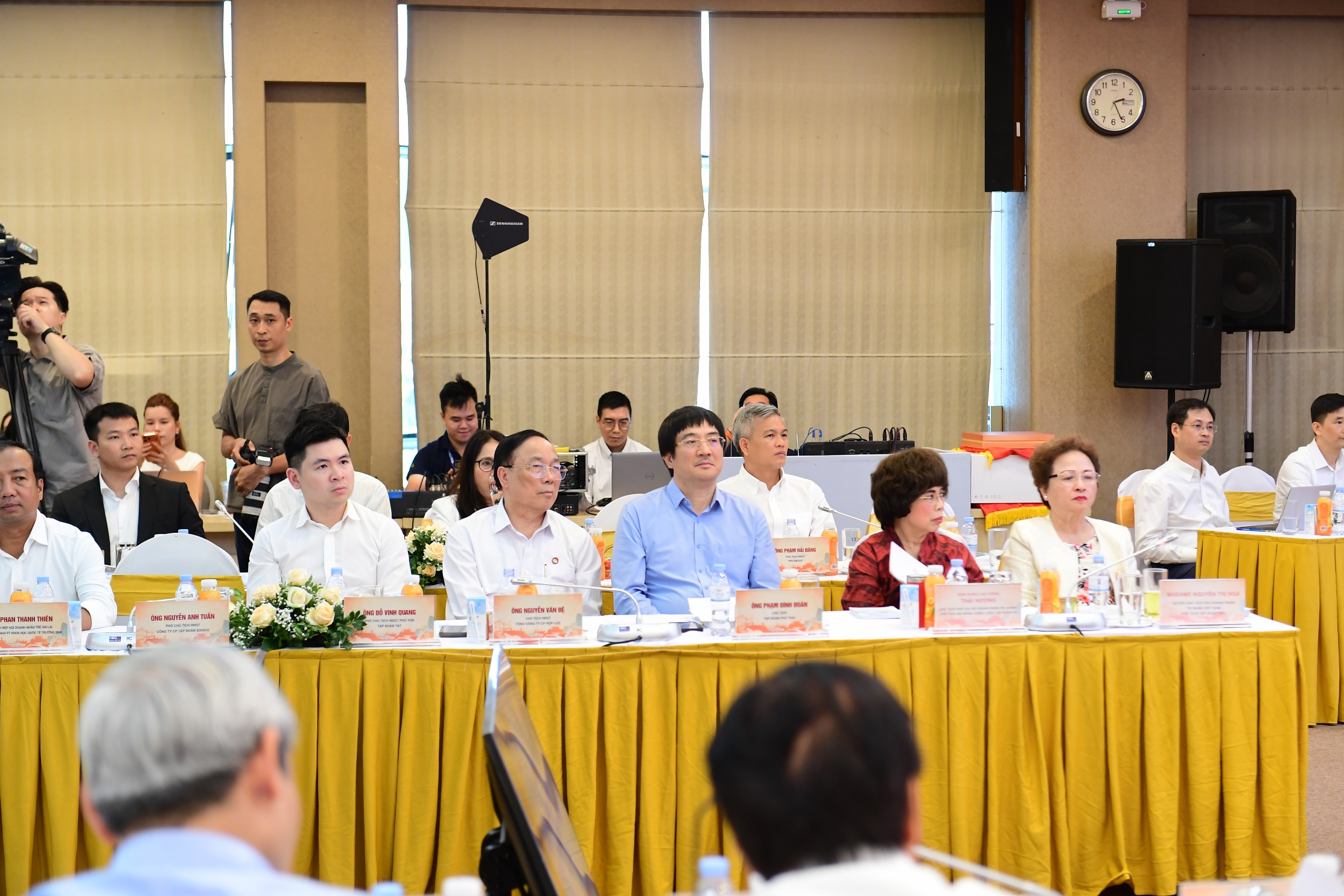 Hội nghị “Doanh nghiệp, doanh nhân tư nhân Việt Nam với đổi mới mô hình phát triển đất nước và chính sách đảng viên làm kinh tế tư nhân” 25/5/2026