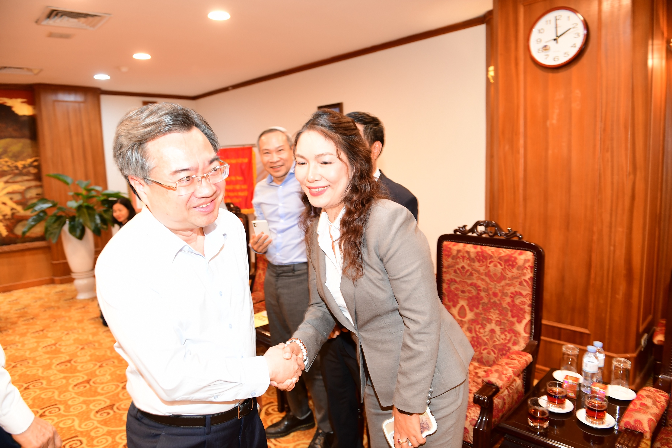 Hội nghị “Doanh nghiệp, doanh nhân tư nhân Việt Nam với đổi mới mô hình phát triển đất nước và chính sách đảng viên làm kinh tế tư nhân” 25/5/2026