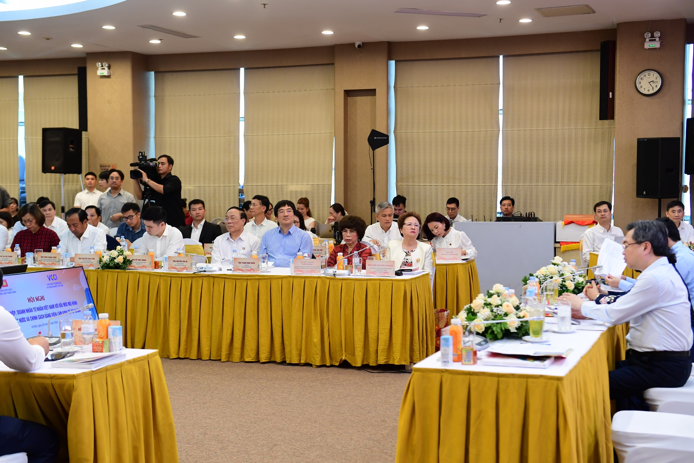 Hội nghị “Doanh nghiệp, doanh nhân tư nhân Việt Nam với đổi mới mô hình phát triển đất nước và chính sách đảng viên làm kinh tế tư nhân” 25/5/2026