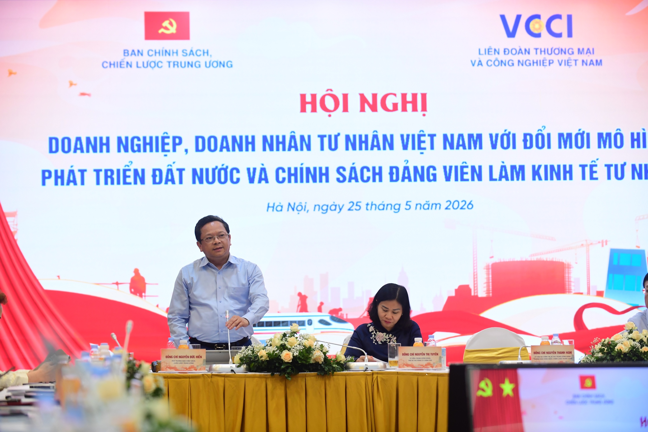 Hội nghị “Doanh nghiệp, doanh nhân tư nhân Việt Nam với đổi mới mô hình phát triển đất nước và chính sách đảng viên làm kinh tế tư nhân” 25/5/2026