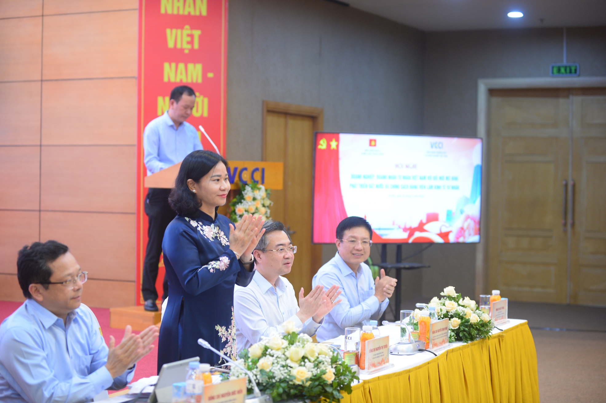Hội nghị “Doanh nghiệp, doanh nhân tư nhân Việt Nam với đổi mới mô hình phát triển đất nước và chính sách đảng viên làm kinh tế tư nhân” 25/5/2026