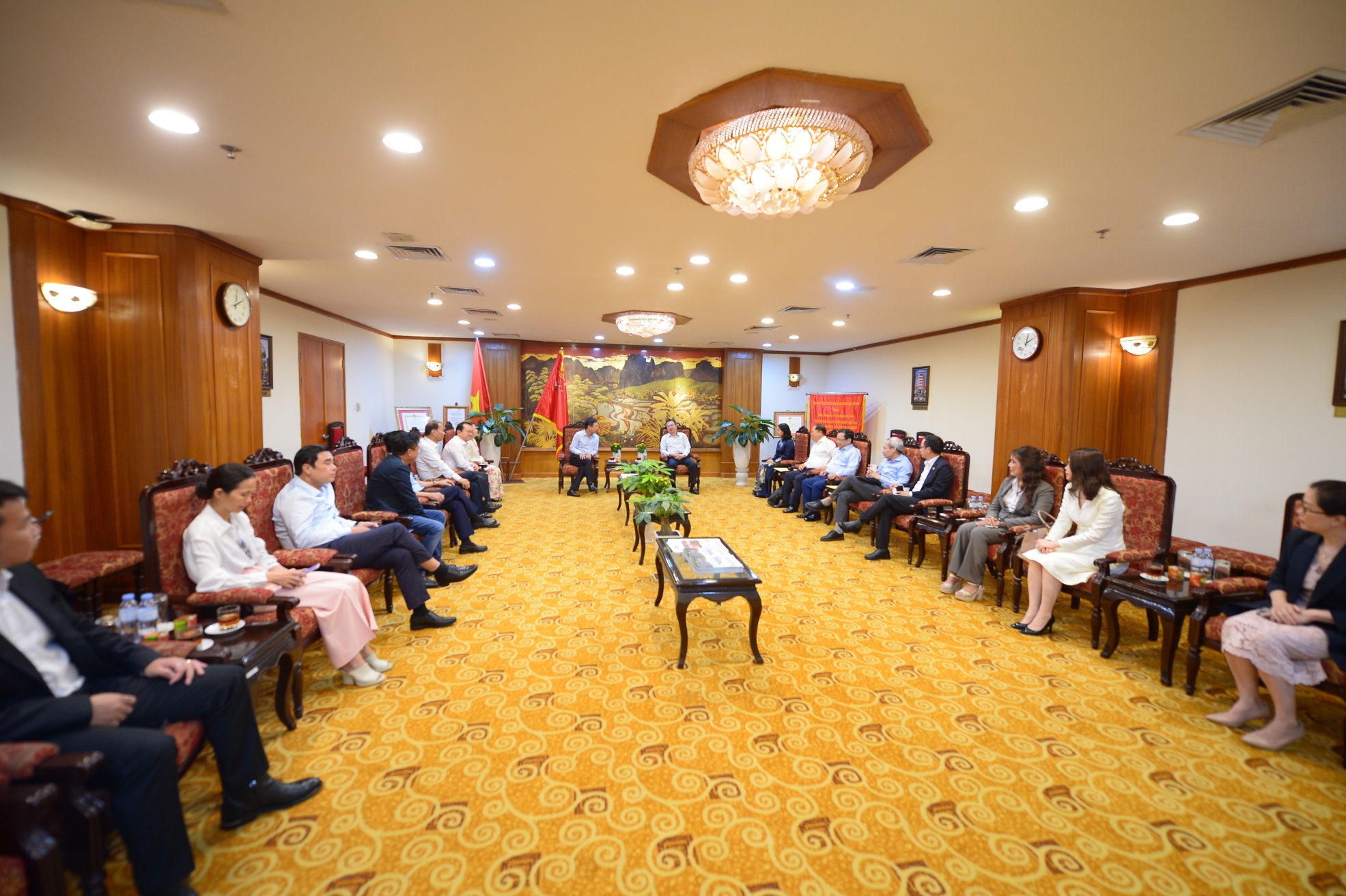 Hội nghị “Doanh nghiệp, doanh nhân tư nhân Việt Nam với đổi mới mô hình phát triển đất nước và chính sách đảng viên làm kinh tế tư nhân” 25/5/2026