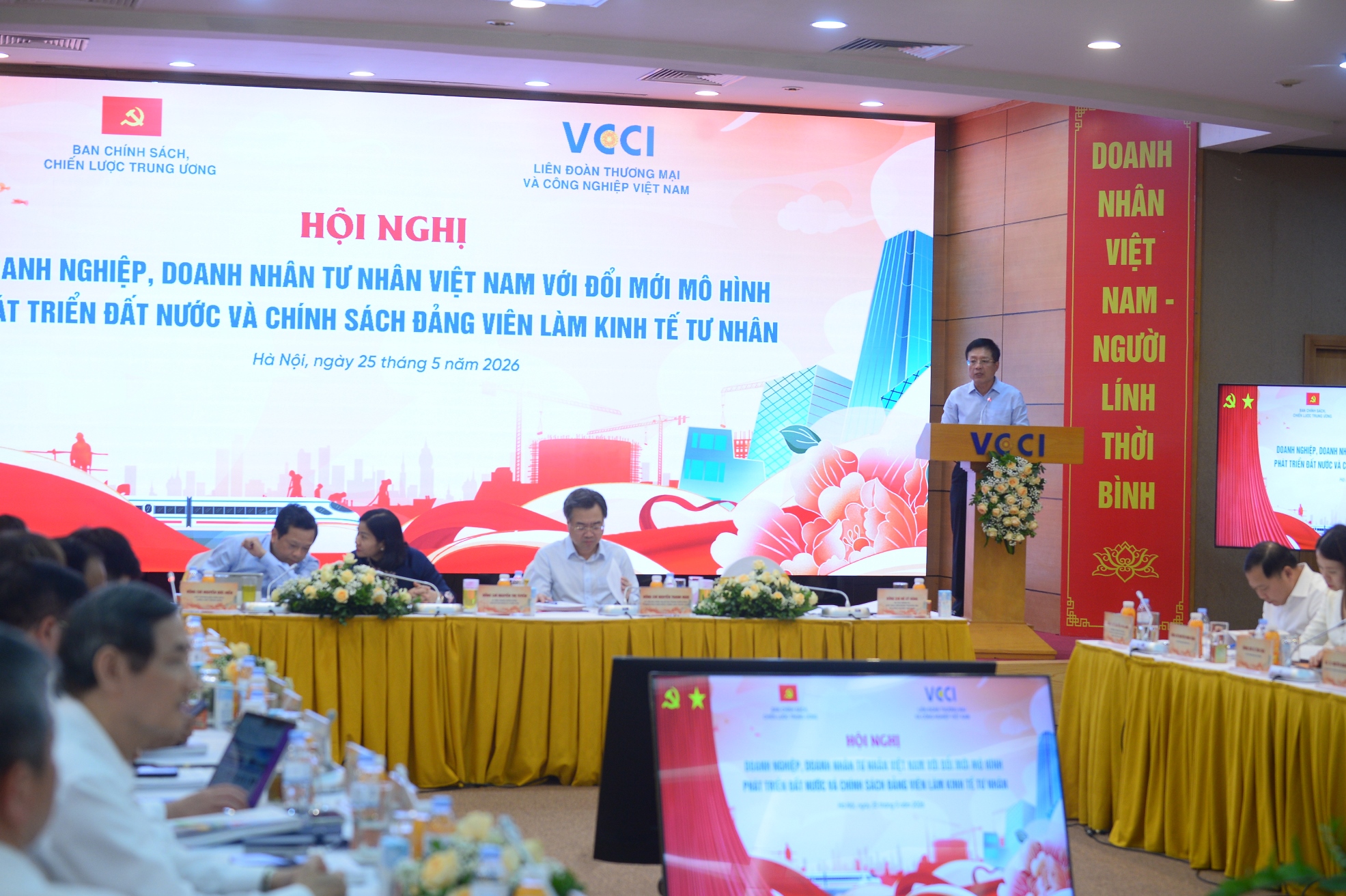 Hội nghị “Doanh nghiệp, doanh nhân tư nhân Việt Nam với đổi mới mô hình phát triển đất nước và chính sách đảng viên làm kinh tế tư nhân” 25/5/2026