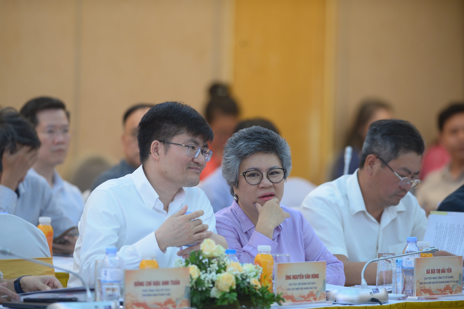 Hội nghị “Doanh nghiệp, doanh nhân tư nhân Việt Nam với đổi mới mô hình phát triển đất nước và chính sách đảng viên làm kinh tế tư nhân” 25/5/2026