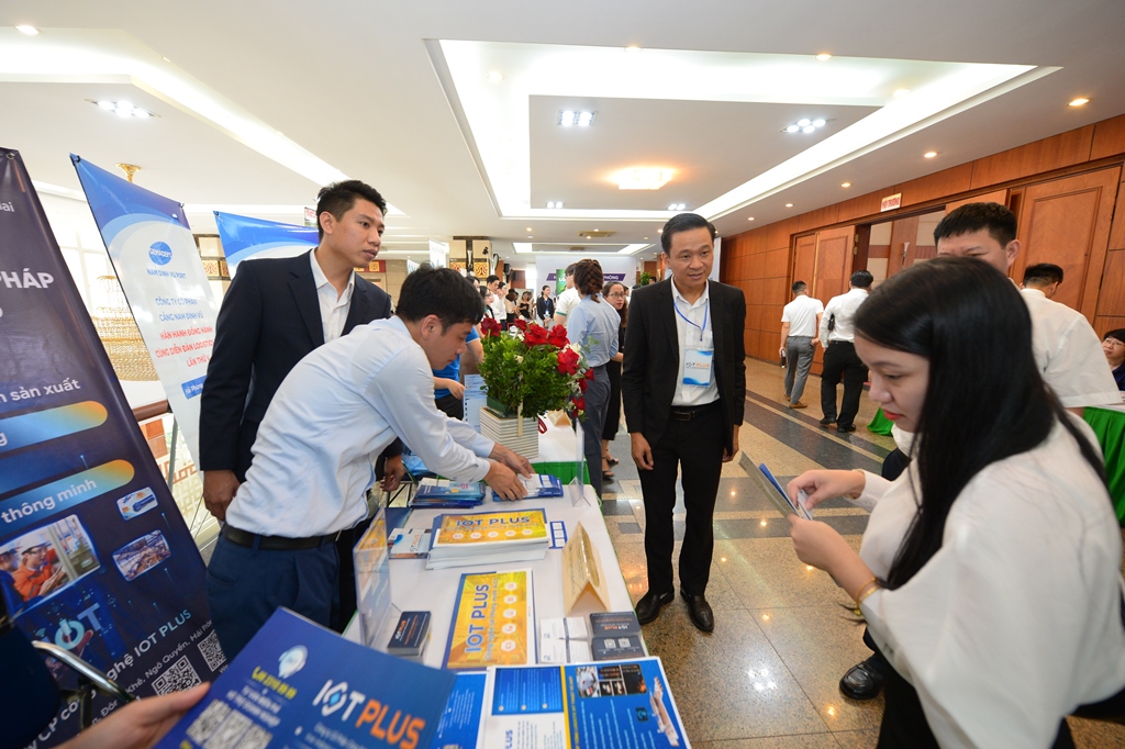 Diễn đàn Logistics Vùng lần thứ V: “Chuyển đổi số - Động lực mới thúc đẩy tăng trưởng Vùng đồng bằng sông Hồng-Hải Phòng 2024" 28/5/2024