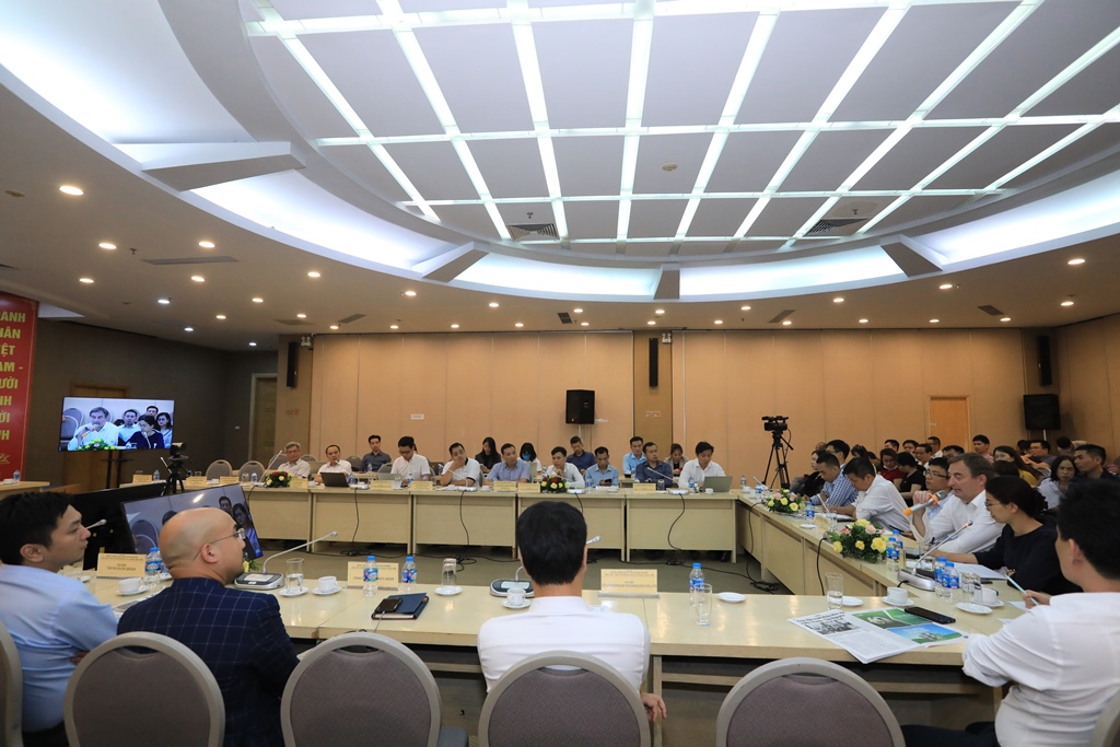 Năng lượng xanh cho doanh nghiệp Tính cấp thiết và vấn đề đặt ra trong thực tiễn 17/5/2023