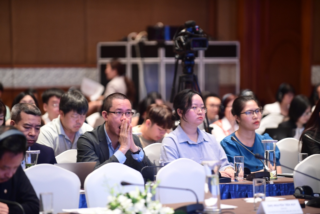 Thực tiễn quốc tế về tài chính xanh nhằm hỗ trợ khu vực tư nhân trong các nỗ lực giảm thiểu và báo cáo giảm nhẹ phát thải khí nhà kính 11/4/2024