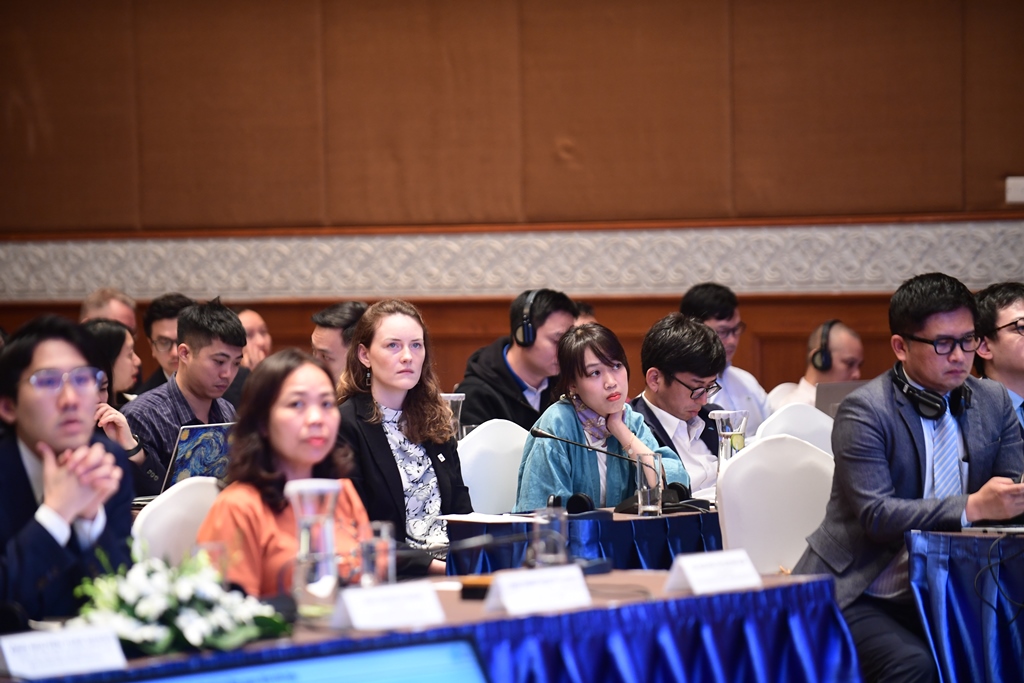 Thực tiễn quốc tế về tài chính xanh nhằm hỗ trợ khu vực tư nhân trong các nỗ lực giảm thiểu và báo cáo giảm nhẹ phát thải khí nhà kính 11/4/2024