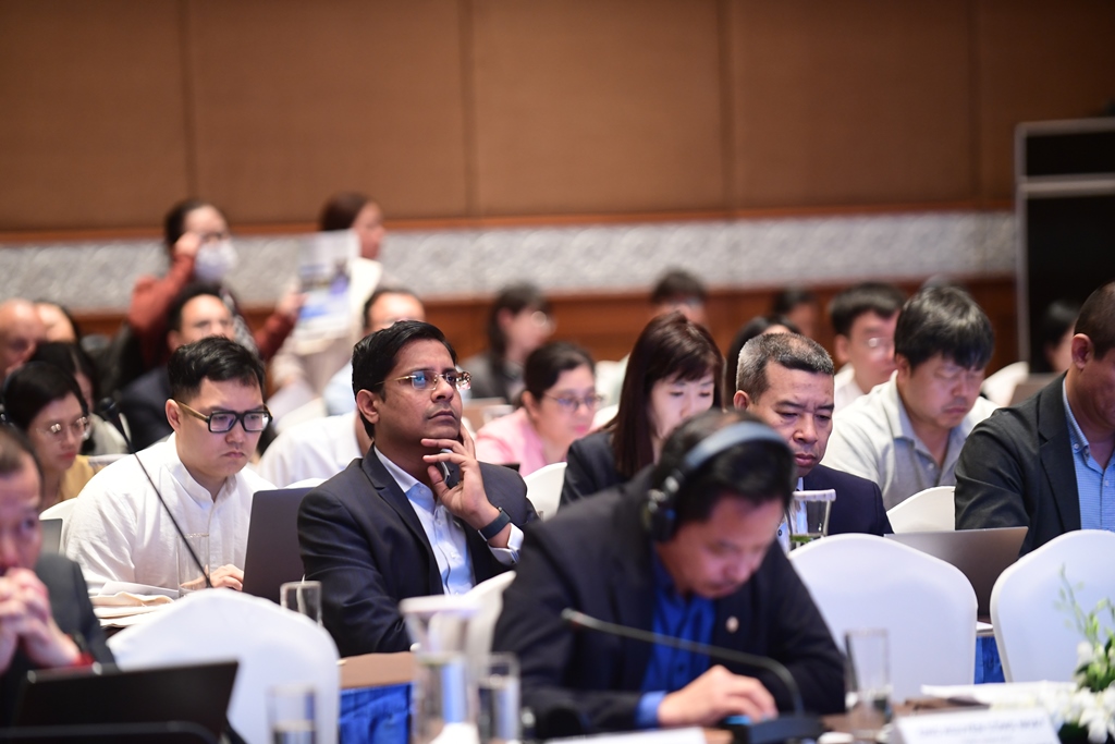 Thực tiễn quốc tế về tài chính xanh nhằm hỗ trợ khu vực tư nhân trong các nỗ lực giảm thiểu và báo cáo giảm nhẹ phát thải khí nhà kính 11/4/2024