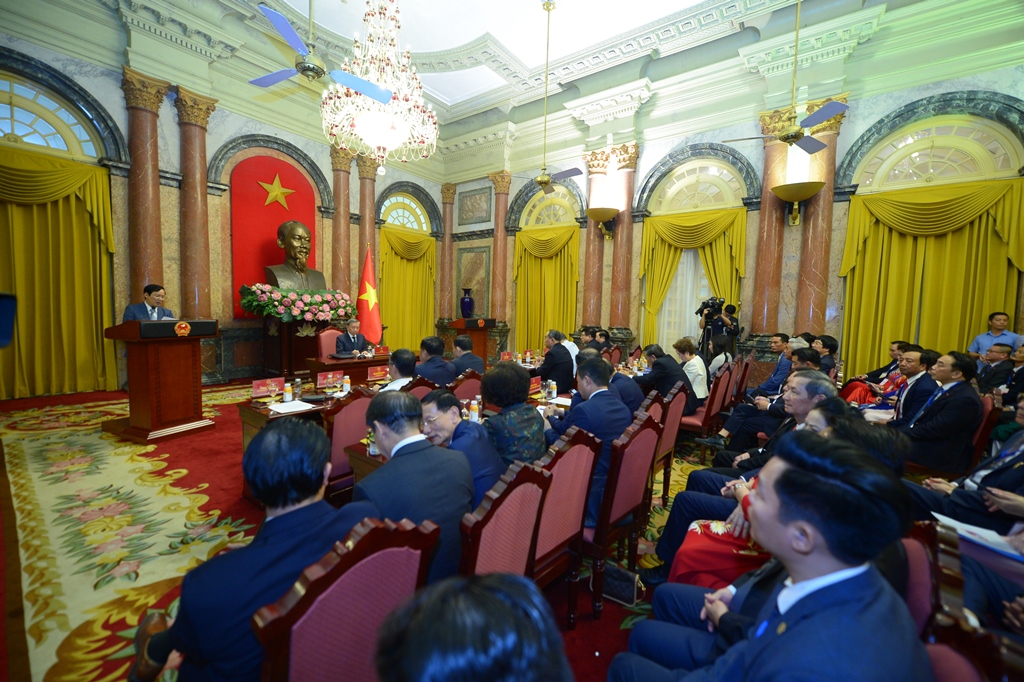 Tổng Bí thư, Chủ tịch nước Tô Lâm gặp gỡ doanh nhân và cộng đồng doanh nghiệp Việt Nam