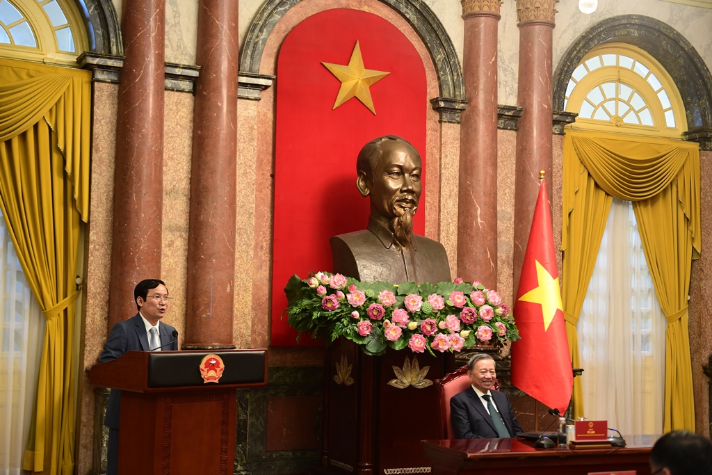 Tổng Bí thư, Chủ tịch nước Tô Lâm gặp gỡ doanh nhân và cộng đồng doanh nghiệp Việt Nam