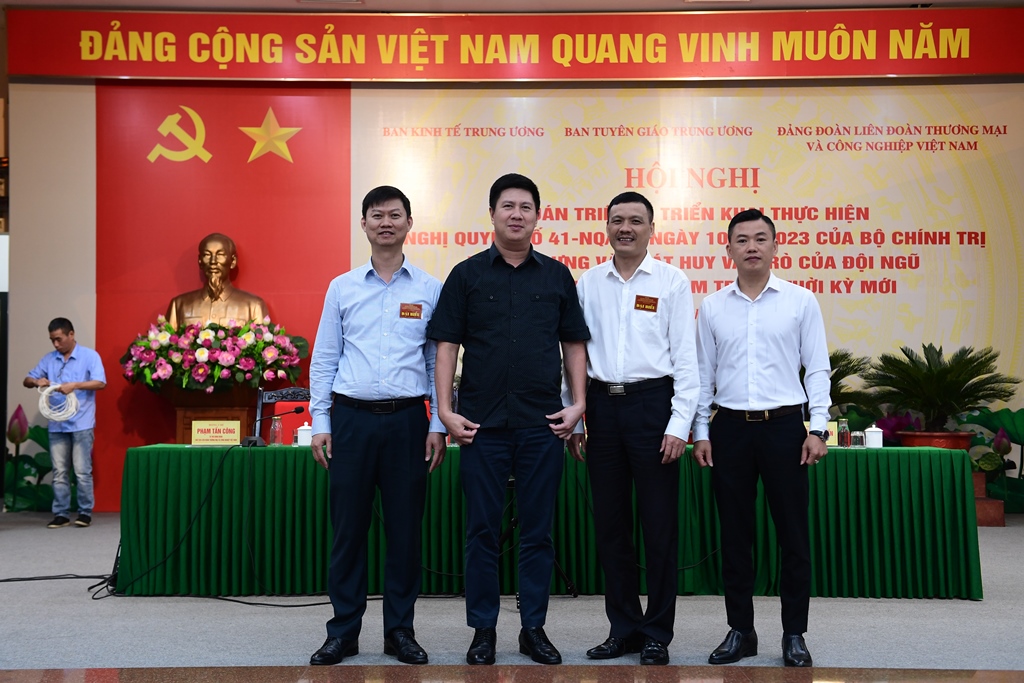 Hội nghị quán triệt và triển khai thực hiện Nghị quyết số 41-NQ/TW của Bộ Chính trị về xây dựng và phát huy vai trò của đội ngũ doanh nhân Việt Nam trong thời kỳ mới 10/5/2024