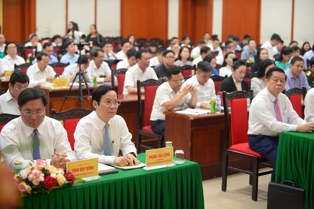 Hội nghị quán triệt và triển khai thực hiện Nghị quyết số 41-NQ/TW của Bộ Chính trị về xây dựng và phát huy vai trò của đội ngũ doanh nhân Việt Nam trong thời kỳ mới 10/5/2024