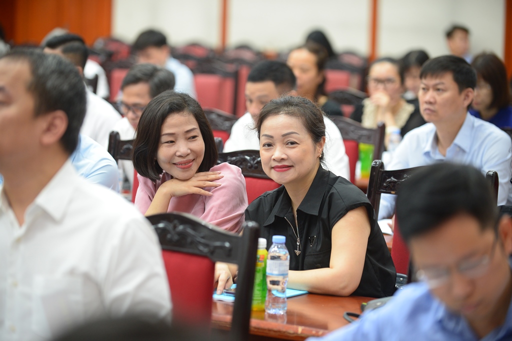 Hội nghị quán triệt và triển khai thực hiện Nghị quyết số 41-NQ/TW của Bộ Chính trị về xây dựng và phát huy vai trò của đội ngũ doanh nhân Việt Nam trong thời kỳ mới 10/5/2024