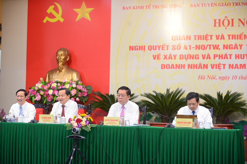 Hội nghị quán triệt và triển khai thực hiện Nghị quyết số 41-NQ/TW của Bộ Chính trị về xây dựng và phát huy vai trò của đội ngũ doanh nhân Việt Nam trong thời kỳ mới 10/5/2024