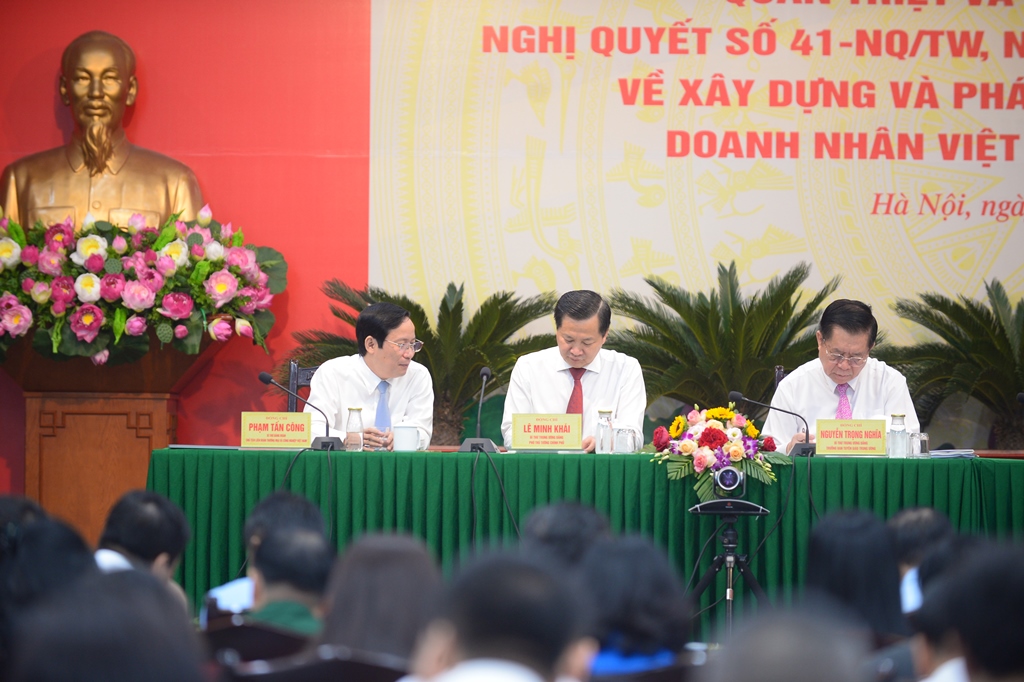 Hội nghị quán triệt và triển khai thực hiện Nghị quyết số 41-NQ/TW của Bộ Chính trị về xây dựng và phát huy vai trò của đội ngũ doanh nhân Việt Nam trong thời kỳ mới 10/5/2024