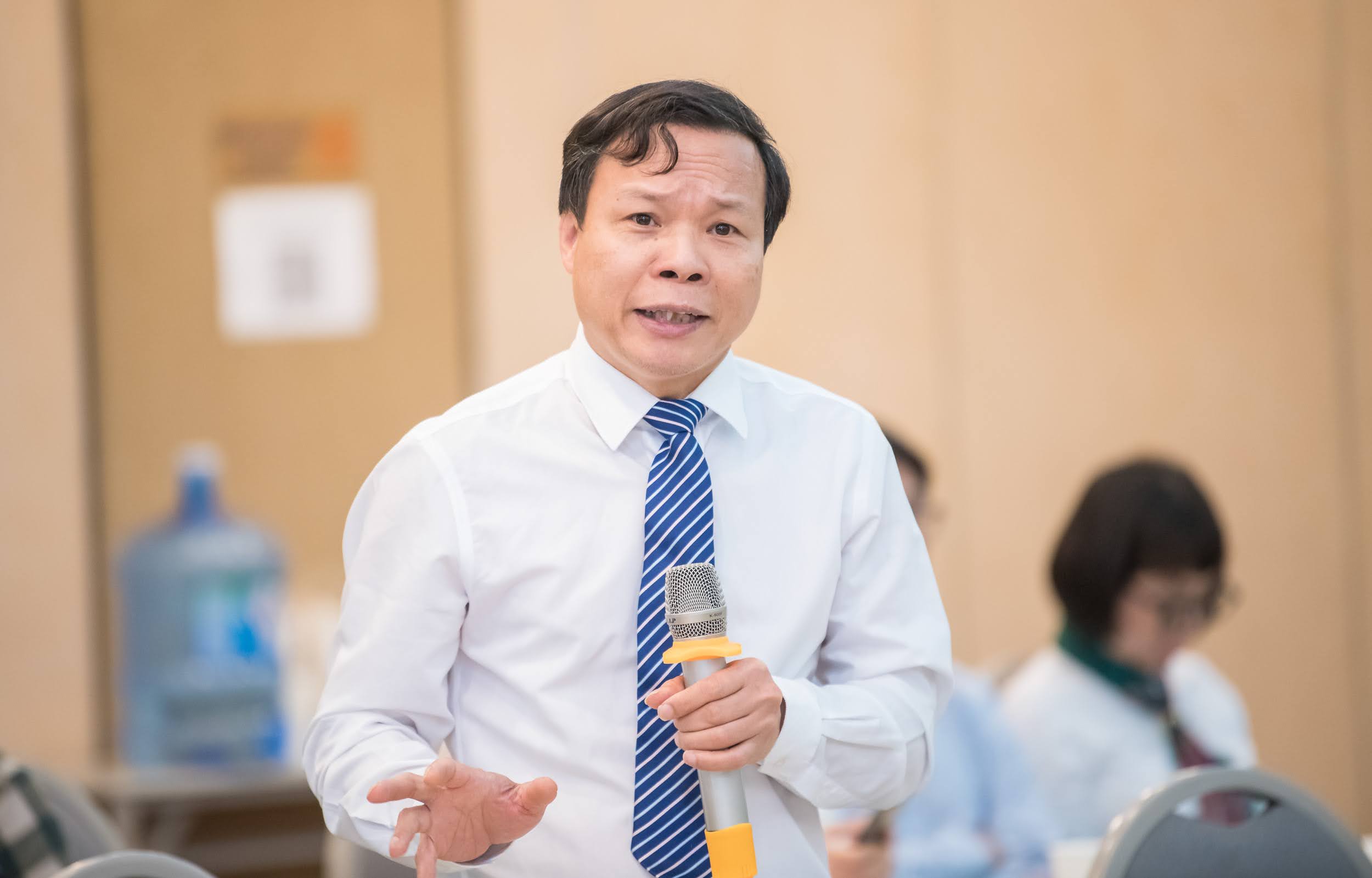 Dòng chảy pháp luật kinh doanh Việt Nam 2024 và  Báo cáo đánh giá về tiêu chuẩn và quy chuẩn kỹ thuật 22/4/2025
