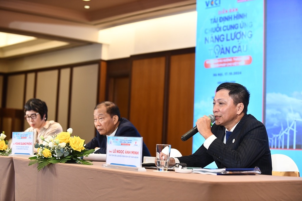 Tái định hình chuỗi cung ứng năng lượng toàn cầu: Nhận diện xu hướng, thách thức và giải pháp cho Việt Nam 17/10/2024