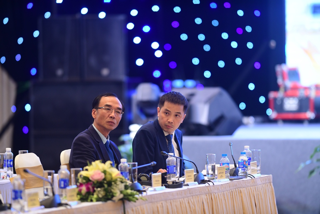 TALK Tương lai chuỗi cung ứng sản xuất thông minh - Diễn đàn Khu CN trục cao tốc phía đông 2024 - Quảng Ninh 12/12/2024
