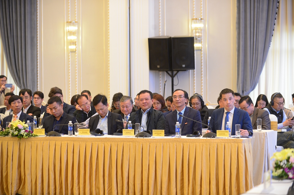 TALK Tương lai chuỗi cung ứng sản xuất thông minh - Diễn đàn Khu CN trục cao tốc phía đông 2024 - Quảng Ninh 12/12/2024