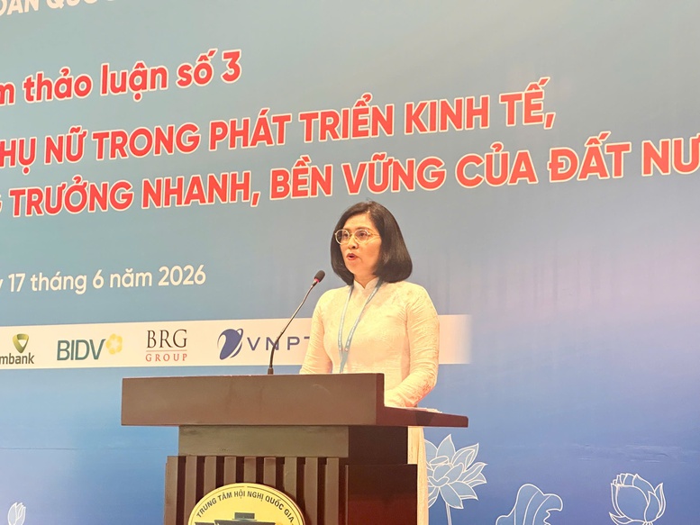 trao-co-hoi-de-phu-nu-tro-thanh-dong-luc-cua-tang-truong-xanh