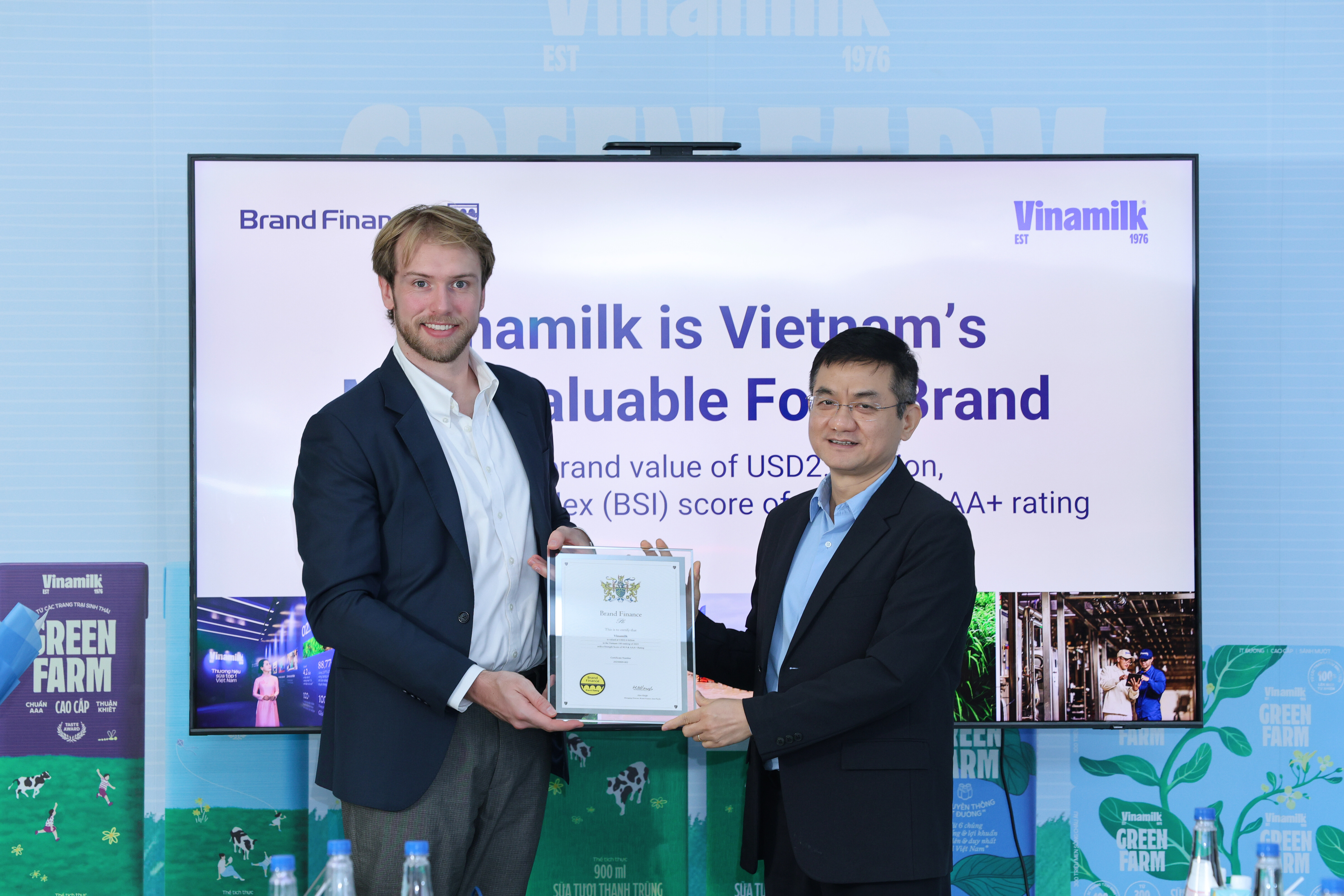 vinamilk-gia-nhap-nhom-5-thuong-hieu-manh-nhat-toan-cau