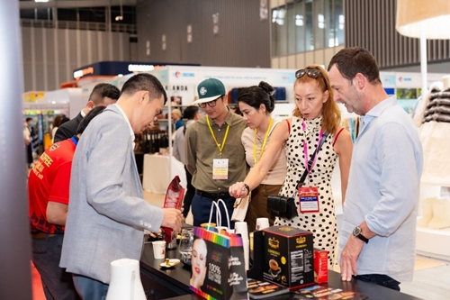 doanh-nghiep-trung-quoc-tim-nguon-hang-chat-luong-viet-nam-tai-trien-lam-vis-2025