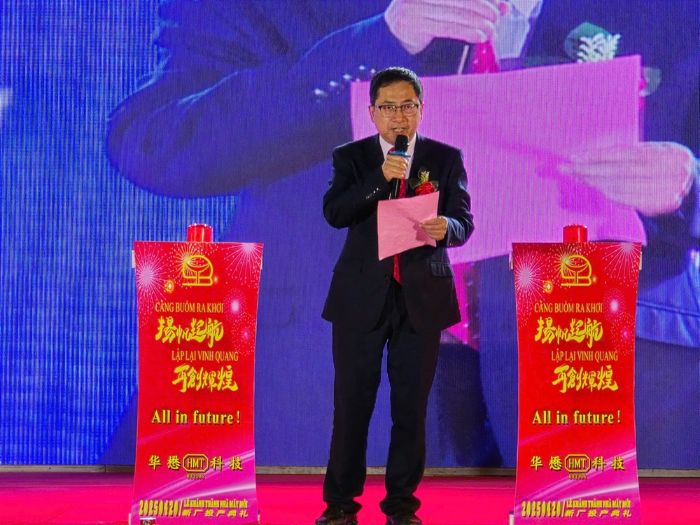 Ong_Ngo_Le_Minh_Ch_tch_Cong_ty_TNHH_Cong_ngh_vt_liu_mi_HMT.jpg