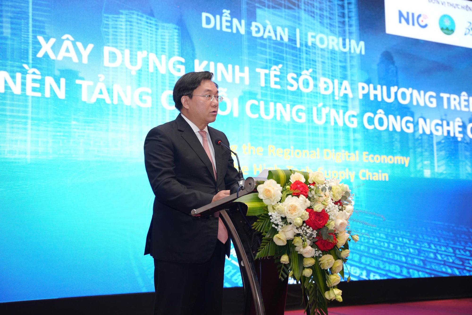 xay-dung-kinh-te-so-dia-phuong-tren-nen-tang-chuoi-cung-ung-cong-nghe-cao