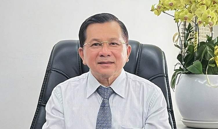 Ông Phùng Xuân Minh, Chủ tịch Saigon Ratings: Chúng tôi đã một mình… dò đá qua sông