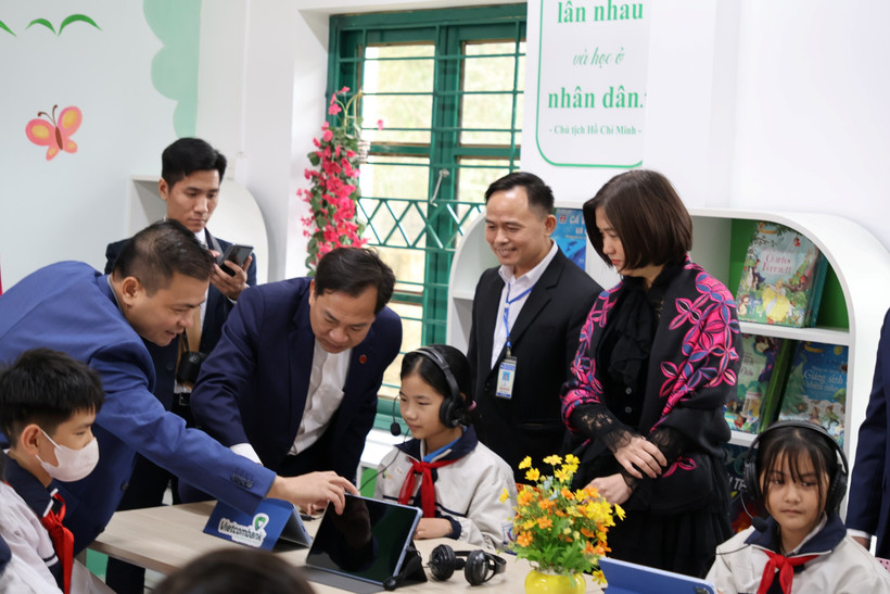 dau-an-vietcombank-tren-hanh-trinh-phung-su-cong-dong