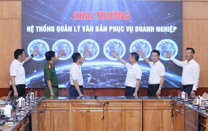 Số hóa toàn bộ luồng văn bản hành chính phục vụ doanh nghiệp