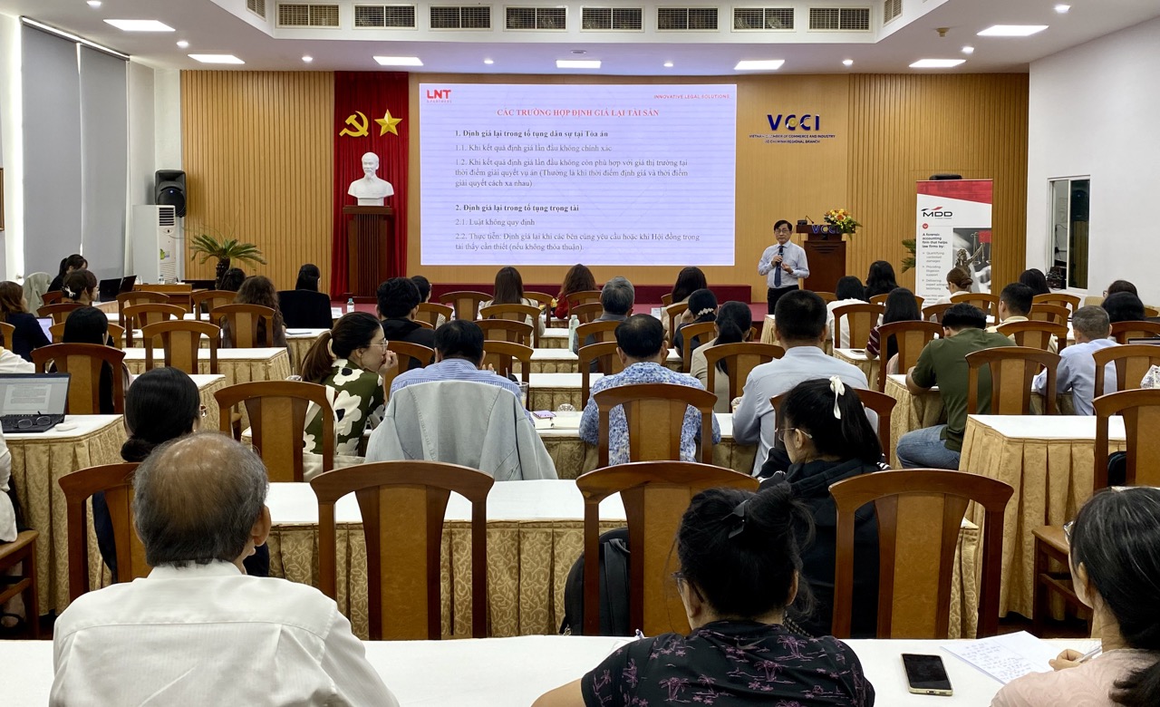 Hoi_thao_inh_gia_trong_doanh_nghiep_va_xac_inh_thiet_hai_kinh_te_trong_tranh_chap.jpeg